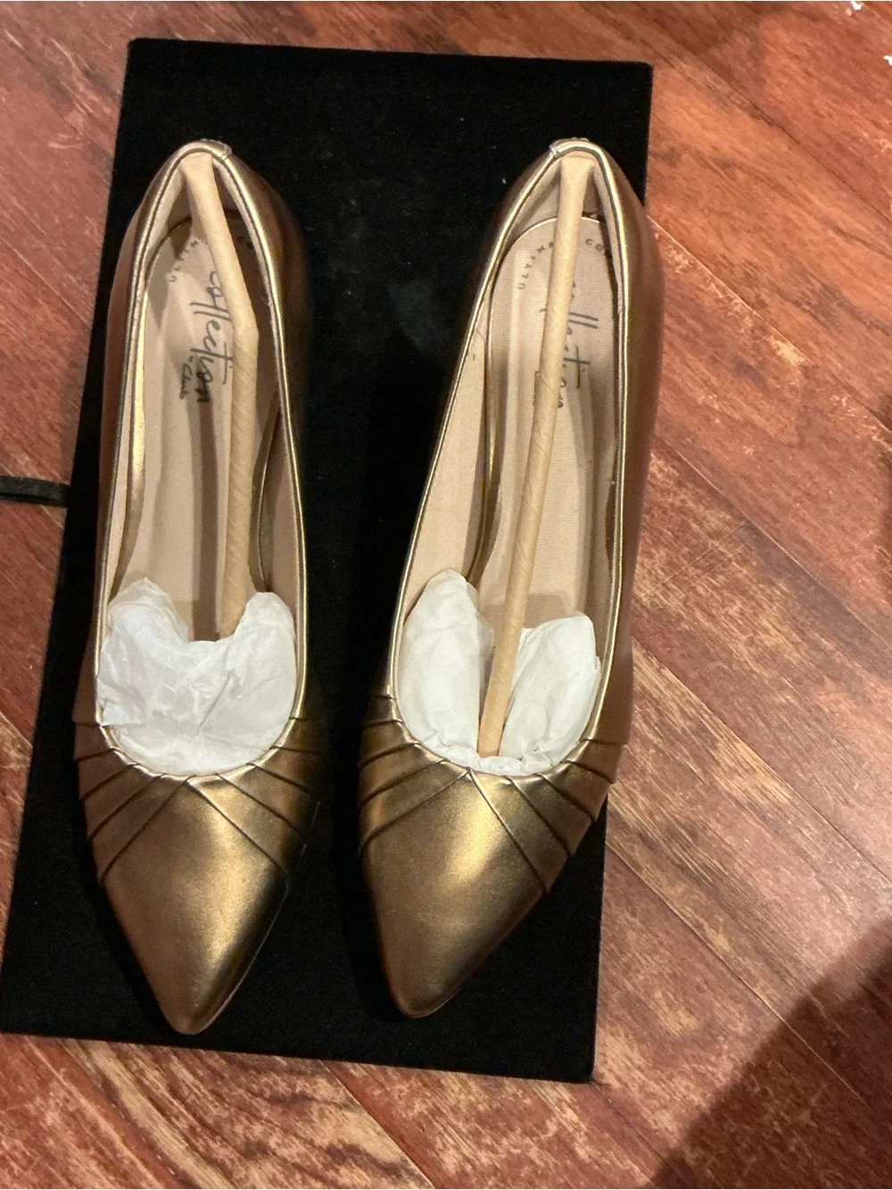 Clark’s Linvale Crown Metallic Pumps size 7.5